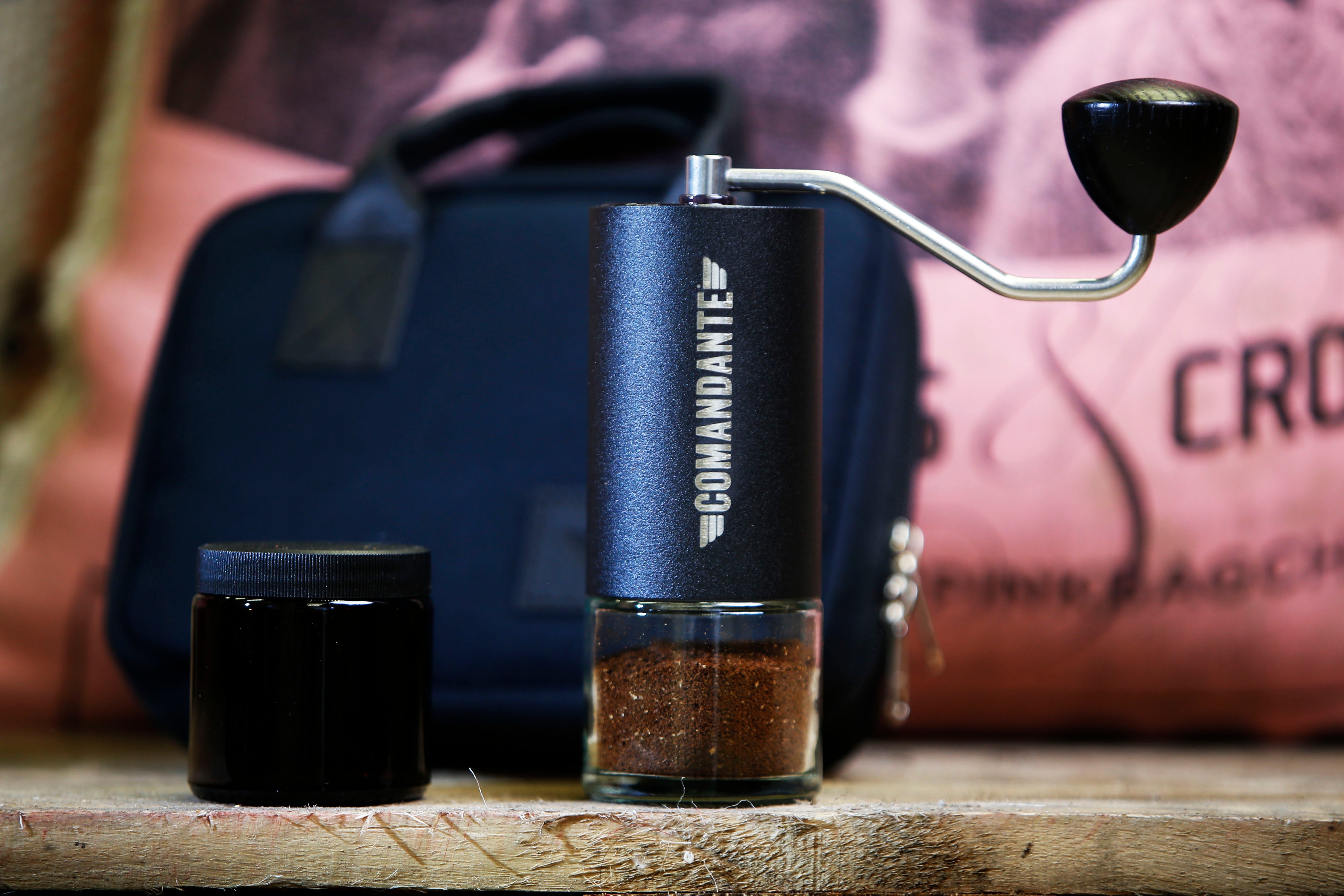 Comandante C40 Coffee Grinder - BLACK – Colombia Coffee Roasters